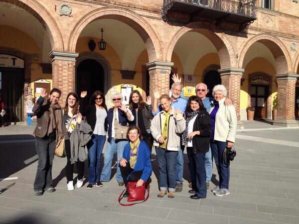 FlavorsFromAfar's tweet photo. Arrivederci to our sweet group @Palazzodonati #lemarchevilla #lemarche  Can't wait to keep up with all of your posts! http://t.co/supcjec8FP