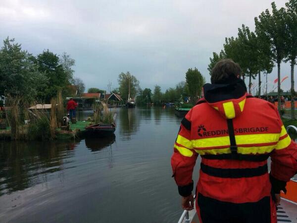 2x Reddingsvlet, 1x Tinn-Silver en RB-liaison van #reddingsbrigade worden ingezet <a href="/Koningsdag2014/">Koningsdag2014</a> in <a href="/GraftDeRijpNL/">Graft-De Rijp</a>!