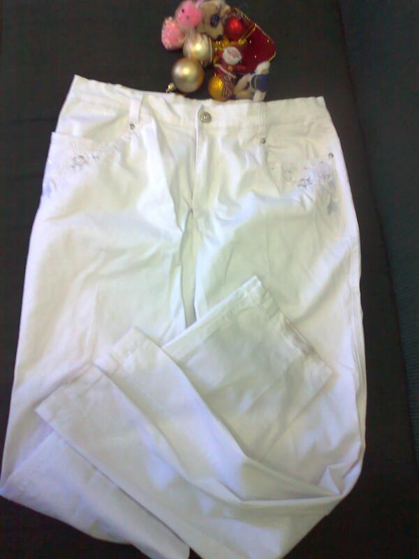 CioStoreBarter's tweet photo. #barter NEW White Jeans ✿ Size L ✿ NO MINUS #premiumbarter https://t.co/mnANNNEwR8 :)