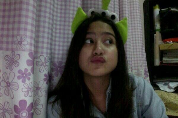 MeSalshalovaPLG's tweet photo. ahhh salsha kamu cute banget sihh  ❤️💜@salshaabilaa http://t.co/qVzjMV0P1l