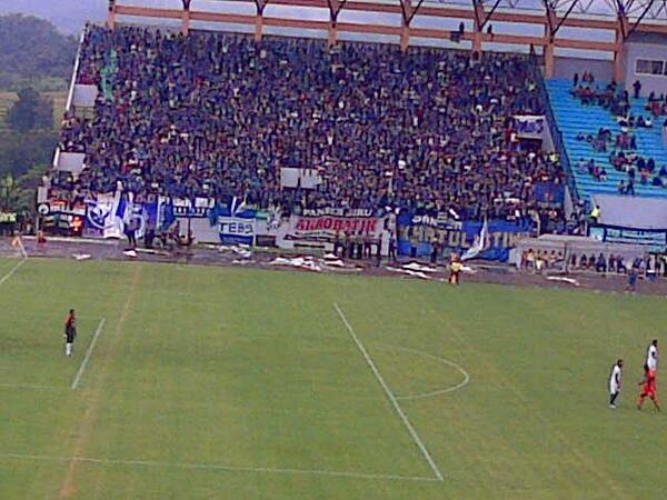 Luweh akeh Panser Biru \m/ :D <a href="/PanserBiruTweep/">PanserBiruIndonesia</a> <a href="/PANSERBIRU_2001/">PANSER BIRU</a> <a href="/PanserBiruIndo/">PanserBiruIndonesia</a>