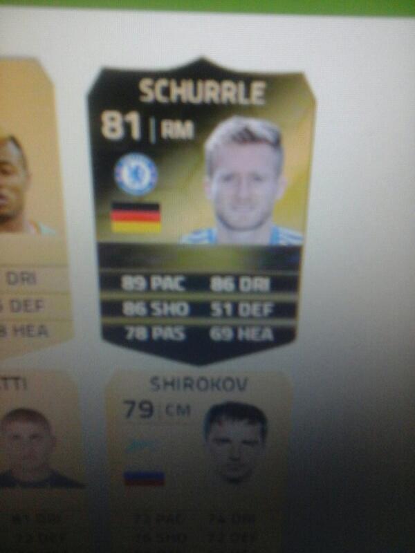 parfitt98jack's tweet photo. WHAT A PACK OPENING http://t.co/PCH0Hg3KqZ