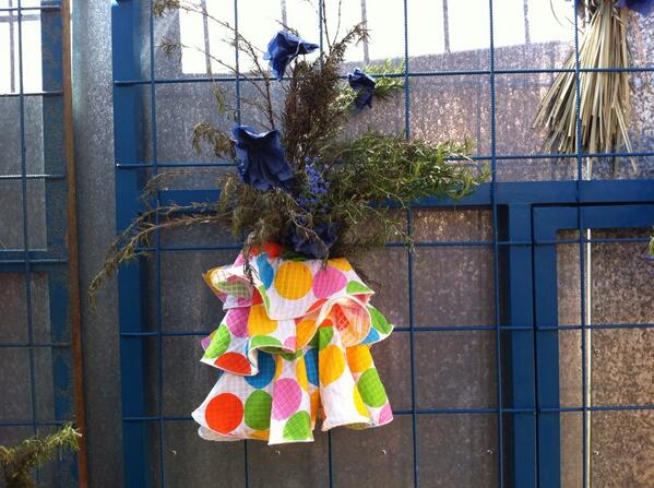 YoDroidSolution's tweet image. ¡Y merecido Premio! Aquí os dejamos algunas fotos de la Caseta Elegida en #voteonapp #feriamairena2014