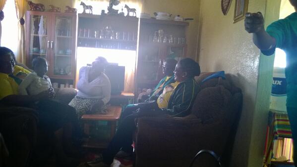 Tankiso Molekane (@tankisomolekane) on Twitter photo Leaving no stone unturned. Min <a href="/DipuoPeters/">Dipuo Peters</a> visited Novolspont to help undecided voters decide. #Ancinthestreets Leaving no stone unturned. Min <a href="/DipuoPeters/">Dipuo Peters</a> visited Novolspont to help undecided voters decide. #Ancinthestreets
