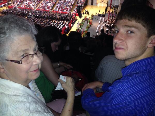 johnhouy614's tweet photo. Proud #UCGrad14 Grandma and Brother!!! http://t.co/OFyoHLqnAX