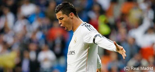 realmadrid's tweet photo. 56’ Ronaldo es el pichichi de la Liga con 30 goles. #RealMadridOsasuna #RMLive http://t.co/FokQUPS0vc