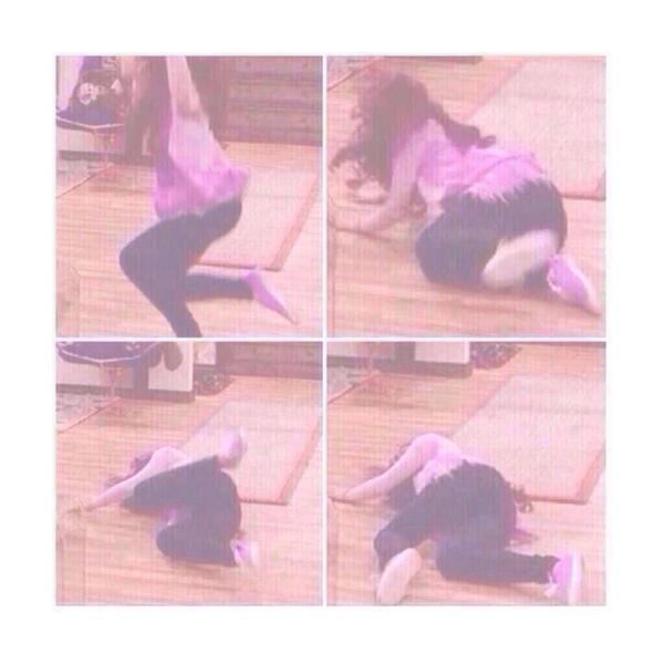 lyssiesroses's tweet image. #ProblemTomorrowAtMidnight has Arianators like