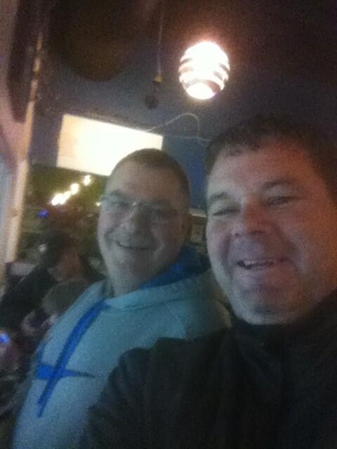 coachdmckenna's tweet photo. Watching hockey here with a great friend @Albertabooth in Calgary http://t.co/NMSrIBYnC8