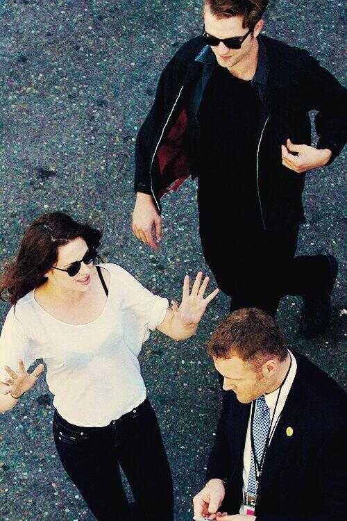 KristenStwrtIND's tweet photo. HAH I LOVE THIS PIC http://t.co/D0pwp7agtE