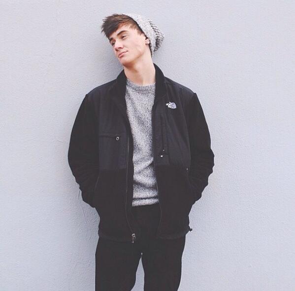 Cody. (@trcublefaux) on Twitter photo 