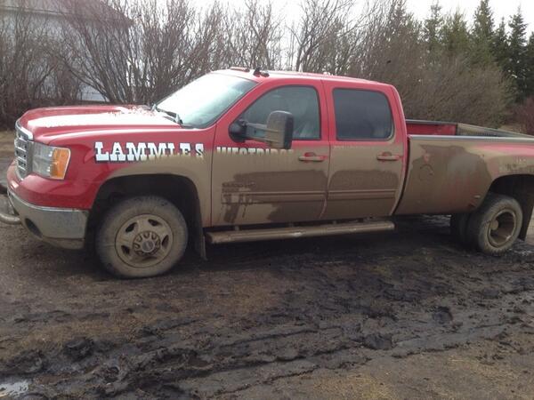 brett_nolin's tweet photo. Little dirty! http://t.co/XbOe7oJRnv