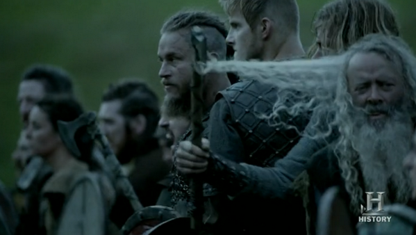 Vaguelette_'s tweet photo. #fail #vikings #S02E09 ahah http://t.co/HUbXBM80mp