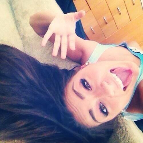 BitchItsMel's tweet image. 