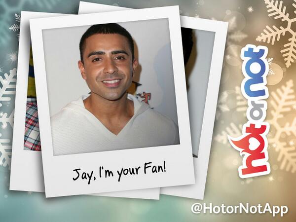 madgalyleiva's tweet photo. I and 34554 other people have rated Jay Hot! http://t.co/RvY8v0kyAl http://t.co/UiIfFlclev