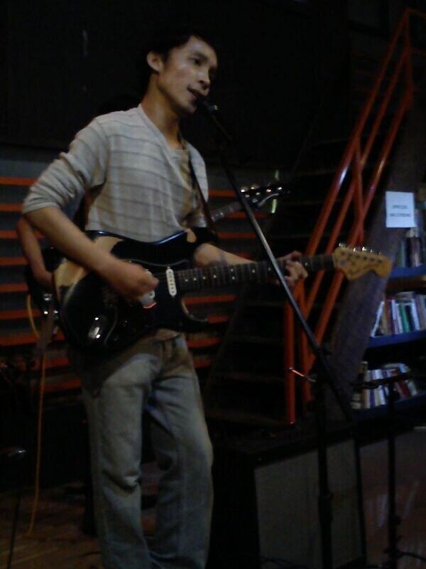 O IYAAAA ABANG <a href="/hahahikal/">Haickal</a> HARI INI OLANGTAON GILA PANTESAN PAKE CELANA PANJANG, HAPPY BIRTHDAY BROO~ <a href="/bluesebrangkali/">Blues Sebrangkali</a>