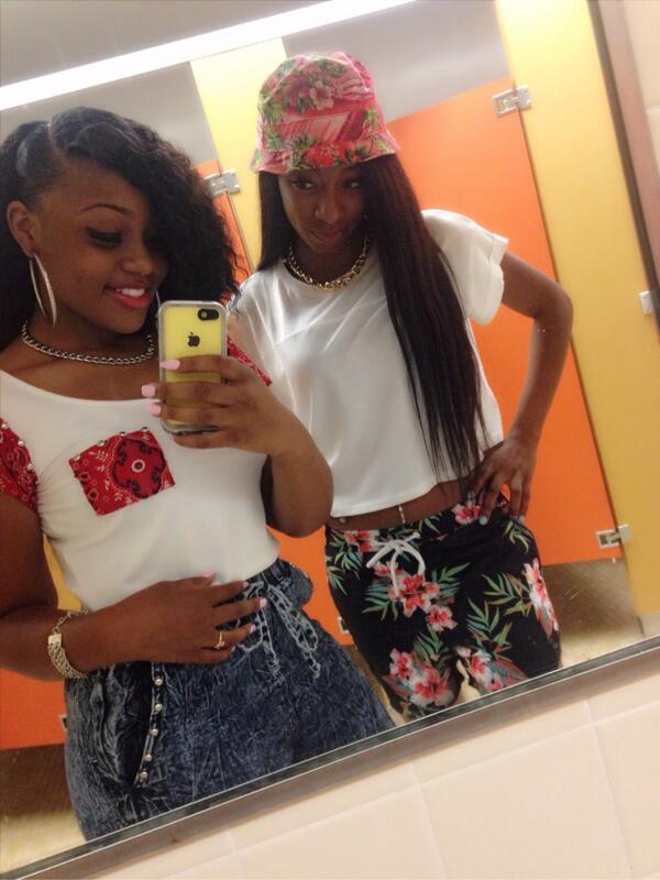 blackdasian's tweet image. #Gradbash2k14