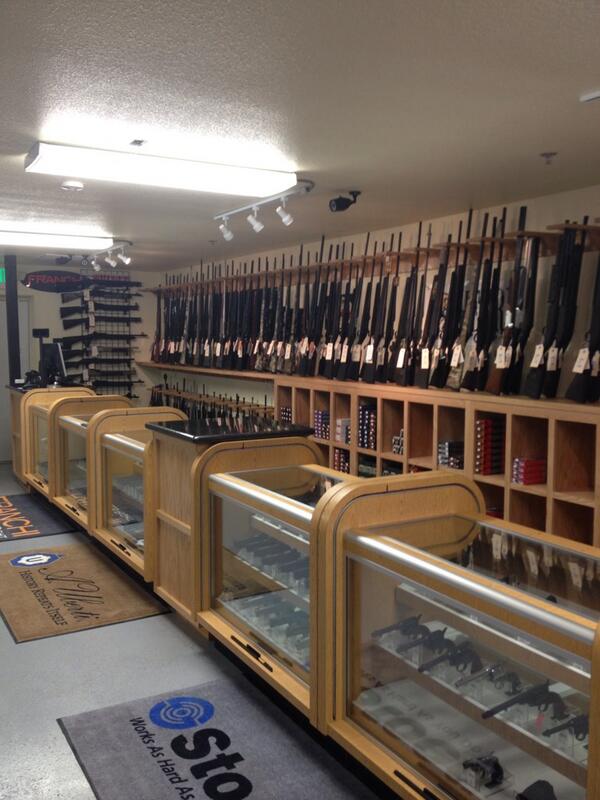 .<a href="/AlquistArms/">Alquist Arms</a> 1400 Freitas park Turlock Ca 95380 grand opening today!!!! 
10-6#guns#2ndAmendment