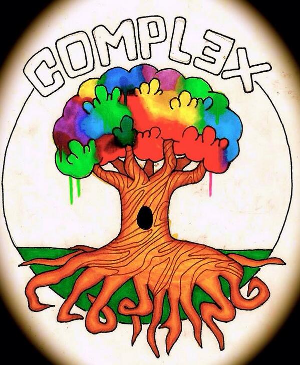 ComplexCloCo's tweet photo. 2 MORE DAYS FOR THE SHIRTS SPREAD THE WORD !  HMU TO BUY ONE WERE ORDERING 30 ! RESERVE ONE NOW !! 🌳🎨 http://t.co/MNUtW61CCL