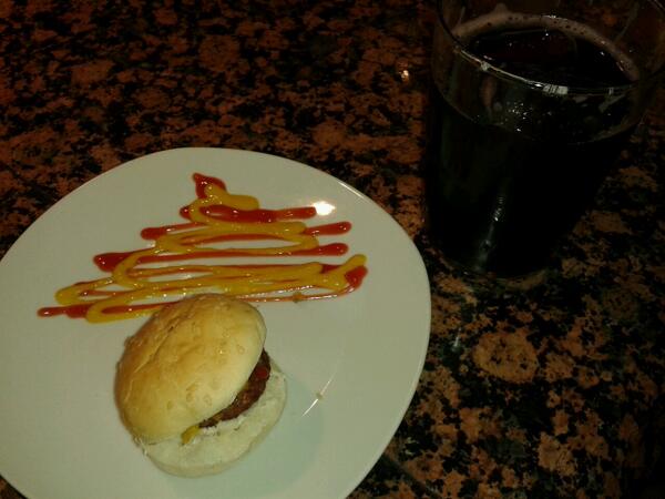 CsarBR's tweet photo. Desestresarse en examenes :) http://t.co/3sTYbCGAon