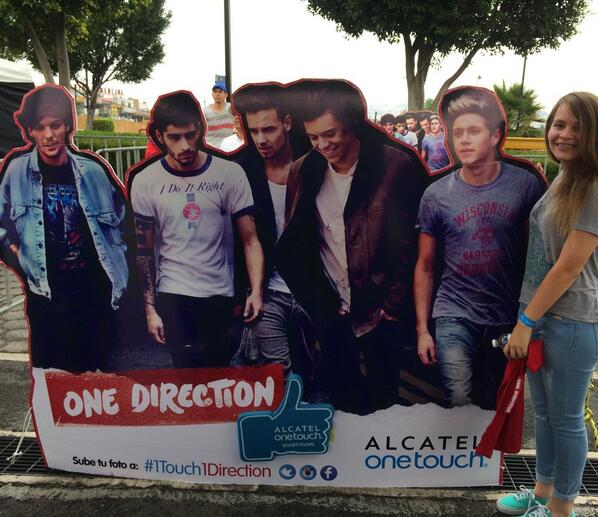 zaynwhts's tweet photo. #1Touch1Direction http://t.co/M8w6mb5B6u