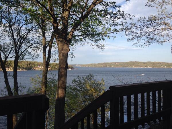 pedersenmary4's tweet photo. Ladies weekend Lake of the Ozarks http://t.co/l6tIZJ0geG