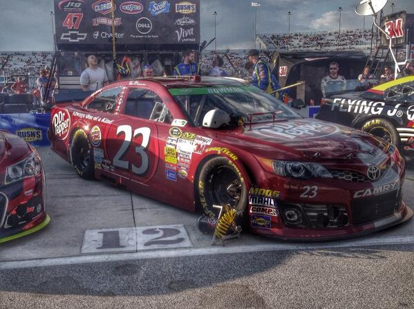 TimBarile's tweet photo. @BKRacing_2383 @AlexBRacing #RIR #LetsGo23 http://t.co/BbyjWO2KOA