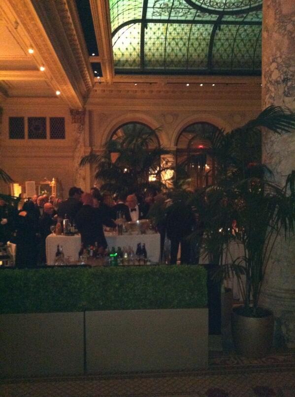 joshbern5's tweet photo. Gatsby life @ the plaza hotel in NYC http://t.co/PdJBu1oIeE