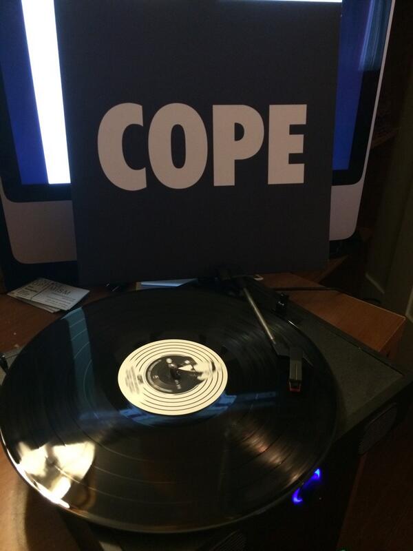 EricKnoepfler's tweet photo. @therealhuntman @ManchesterOrch best gift ever? http://t.co/ihQ8c4kKzR