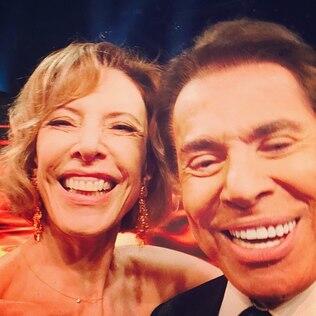 TrofeuImprensa_'s tweet photo. Veja Silvio Santos e Maria Gabriela tiram foto no @TrofeuImprensa_. http://t.co/sM8u0GawvT