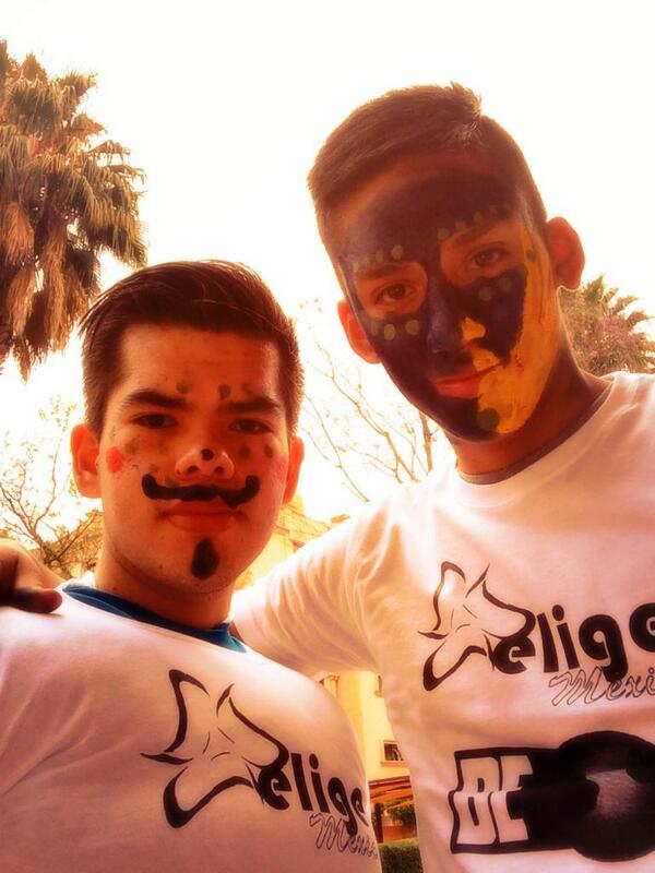 LJavierAS's tweet photo. Con el buen amigo @AdzuSalud #Travesuras2014  ;) @SACFCCM http://t.co/aMwjwCum3K
