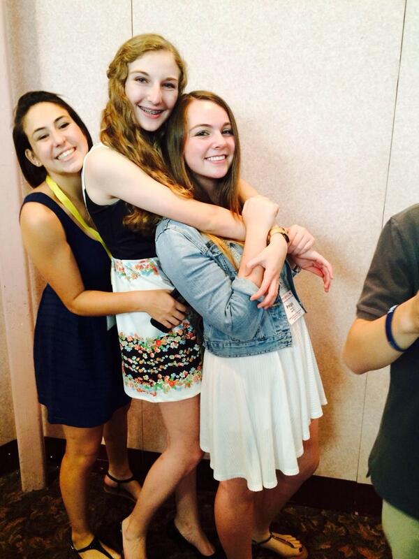 PaigeWeisss's tweet photo. My lovess💕 #llti #nftystr http://t.co/NKOK0LzNME