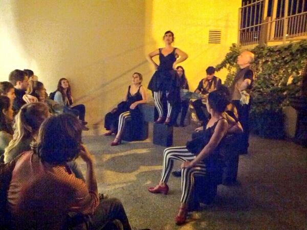 CapsulesLH's tweet photo. Acabem amb "Minuts a Storyville", una càpsula que combina el teatre de @PlauditeTeatre amb la música de @DioramaJazz! http://t.co/Ufxd3DETTb