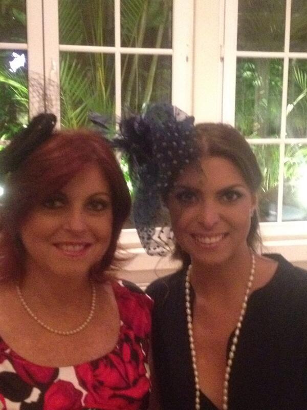 VArosemena's tweet photo. La persona con mayor responsabilidad social, corazón más grande y trabajadora que he conocido! @Roxana2014 mi mamá! http://t.co/CFLYjUcI3W