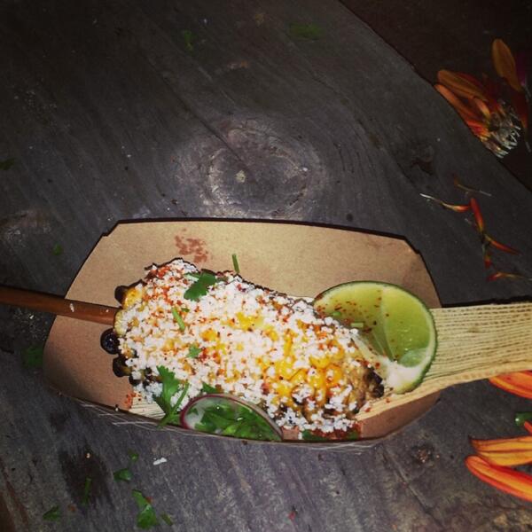 everconsciousco's tweet photo. @IAmChefTodd of @HuaHuasTaco congrats on win at #SnailMIA Go #GMOfree Elote #local #organic #miami Delish! http://t.co/HZppSB0MYP