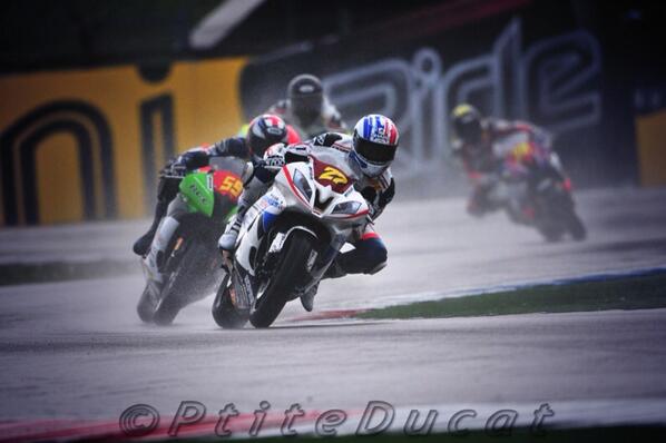 Hard conditions for the race today. Never ride in a wet track with a 600 before. P19.
