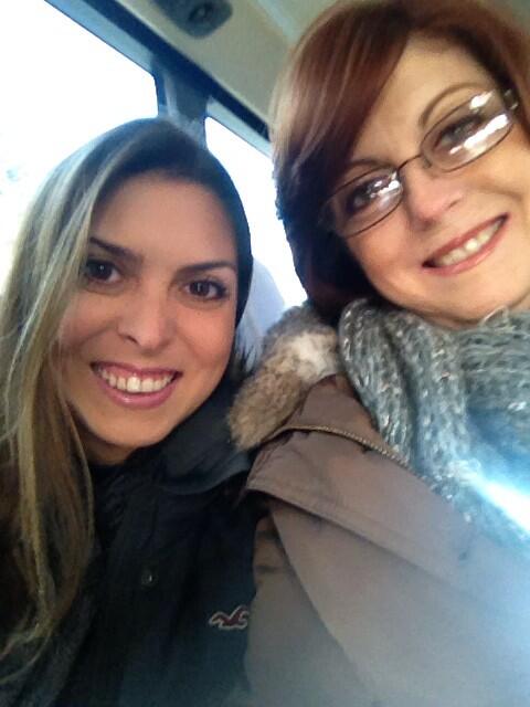 VArosemena's tweet photo. Quien nos enseñó a ser justos, honestos, a dedicar la vida al prójimo! Que la familia es lo primero @RoxanaMendez14 http://t.co/u9CjwvoLoh