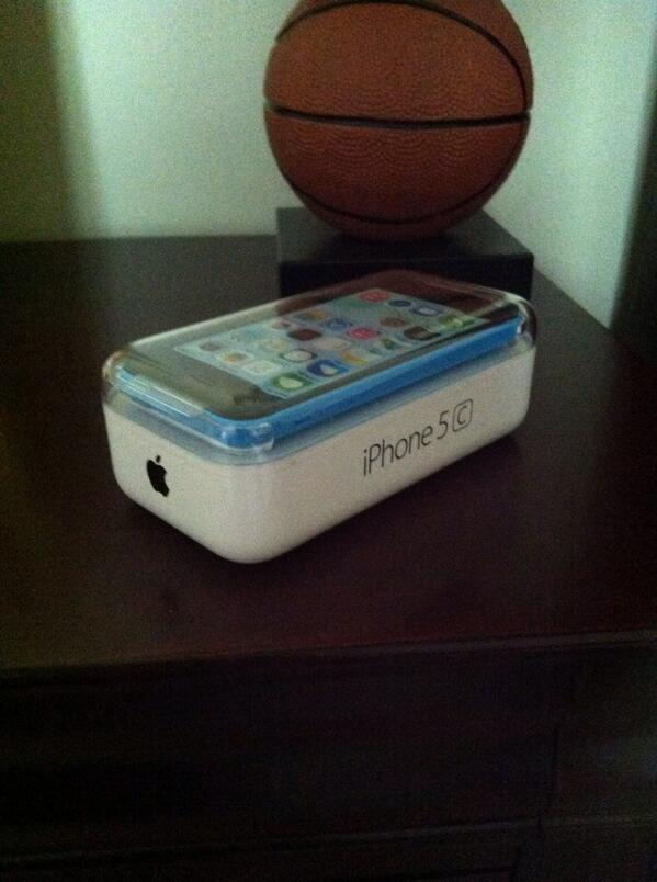 Got the iPhone 5C😛💙😍 I love it(: #lightblue #greatphone