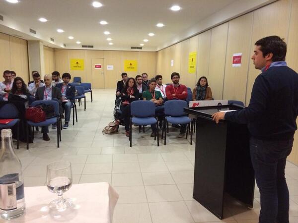 jsleiria's tweet photo. João Torres na XI Convenção JS Federativa de Leiria http://t.co/DcquyCEoUV