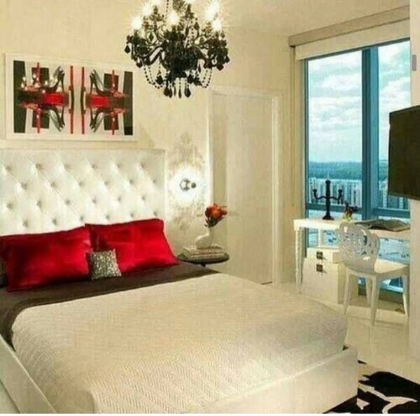 Beautiful Beds tweet media