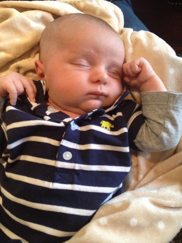 aljurnr's tweet photo. I could never get sick of this. 😘😍 http://t.co/K38FXx0x78