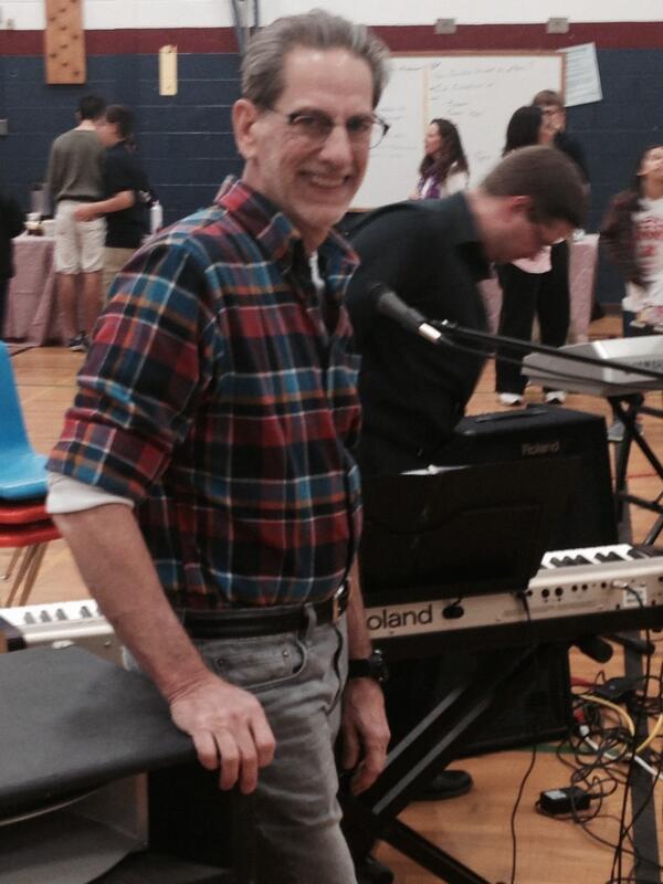 SedgwickMiddle's tweet photo. Kids' Lit Quiz Fundraiser special guest music performer.  Thx Plato Karafelis. http://t.co/JeKQHxjWaA