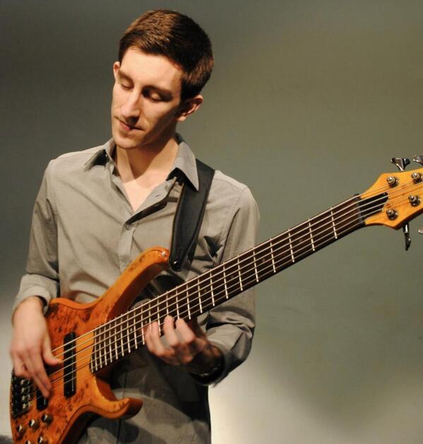 ntsToronto's tweet photo. .@bcheesemanmusic Group @rexhoteltoronto 9:30 TUE APR 29 @crymmusic @LorenzoCastelli #musicTO #toronto #jazzTO #jazz http://t.co/j4DLmktxeJ