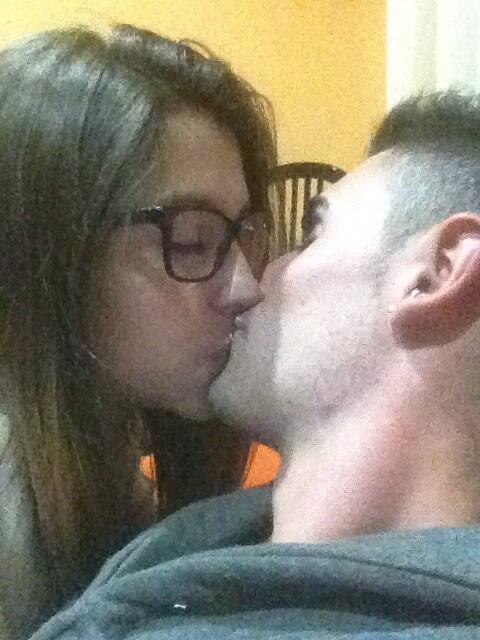 Davidng91's tweet photo. Relaxing 😊❤️ tequiero http://t.co/QrS1L3s1gb