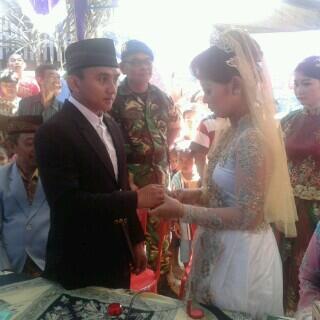 Selamat atas pernikahan Arul (penasehat LAJ Banta - Bantaeng) dan Yani semoga sakinah, mawada, warohma #Amin
