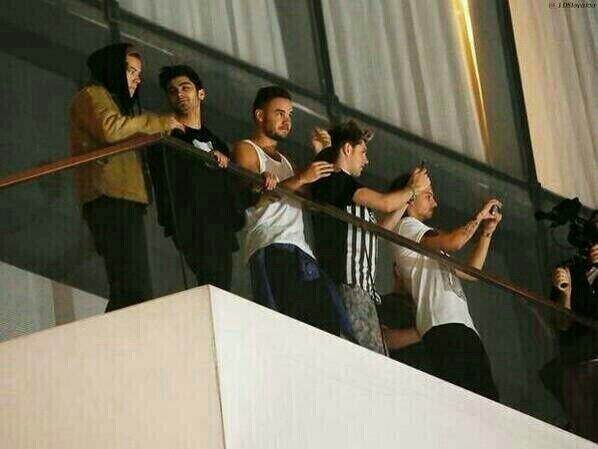 erika28lo's tweet image. OMG! :'( Los Amoo a estos 5 hermosos chicos &amp;lt;3 #OneDirectionenPerú Ahhh me muero mañana el Conciertooo :'( &amp;lt;3