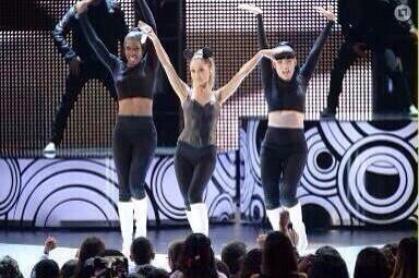 bellgoingrande's tweet image. @arianagrande THE SLAYAGE IS REAL #ProblemTomorrowAtMidnight #PreorderProblemOniTunes #ProblemIsTheNewTwerkingSong