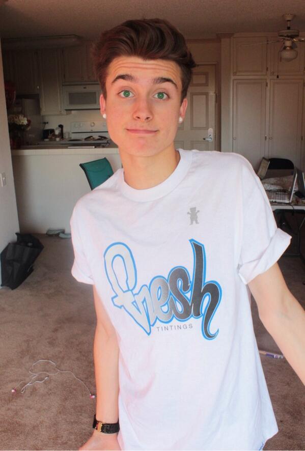 Forevermore chris. Forevermore chris petre песня. Forevermore chris. Whitley. Forevermore chris.