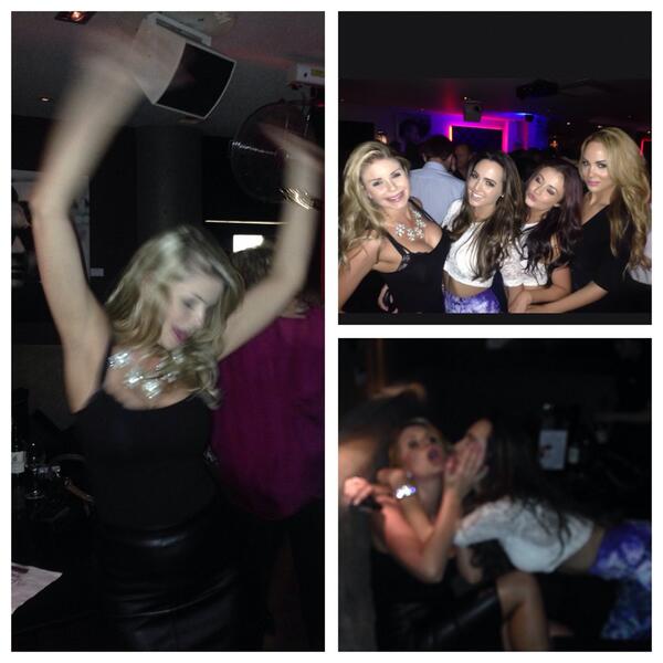 xxxxminniex's tweet photo. So tonight.... @jammijenkins @jess_impiazzi @KatyxSky 😍 http://t.co/YERmqpFN5w