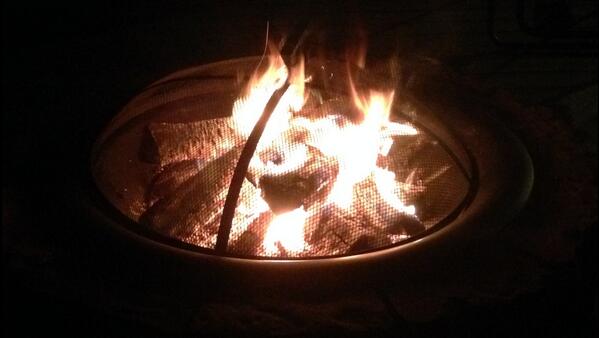 Tammy_TruckHer's tweet image. Sitting around a fire pit on the deck at my Mom's.
#FireGood