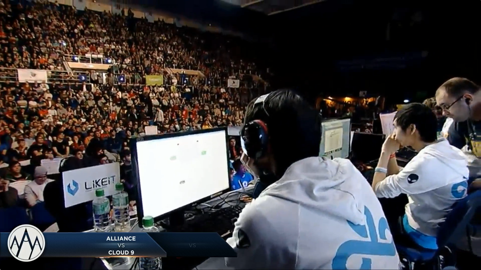 BmN-j4MCAAE5f7M.png:large